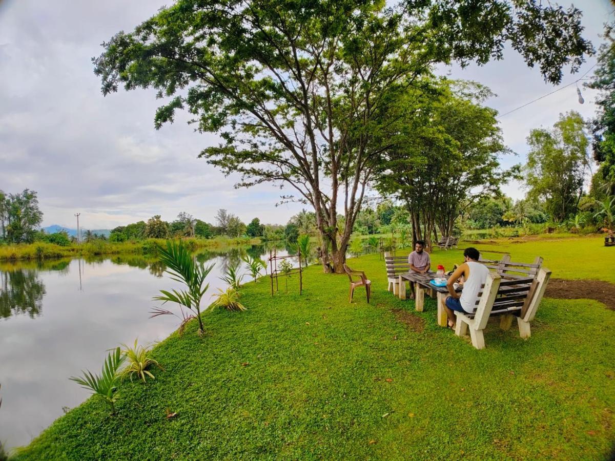 Canal Side Safari Resort Udawalawe Zewnętrze zdjęcie